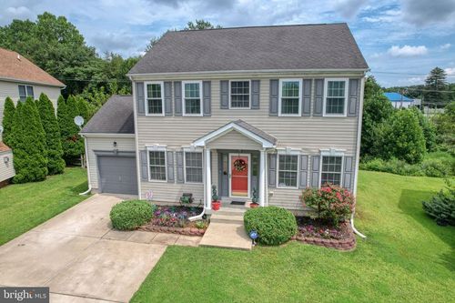 38 Trala St, SMYRNA, DE, 19977-2215 | Card Image
