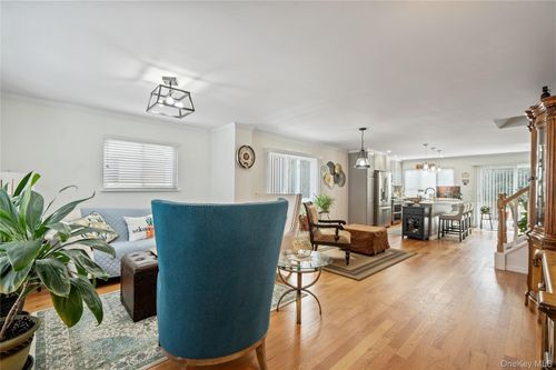 apt-28-1790 Front St, East Meadow, NY, 11554-2447 | Card Image