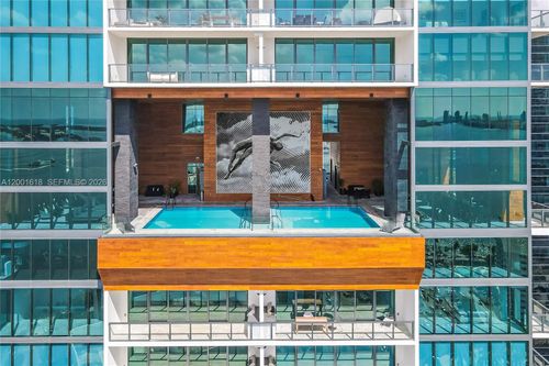 1004-1451 Brickell Ave, Miami, FL, 33131-3804 | Card Image