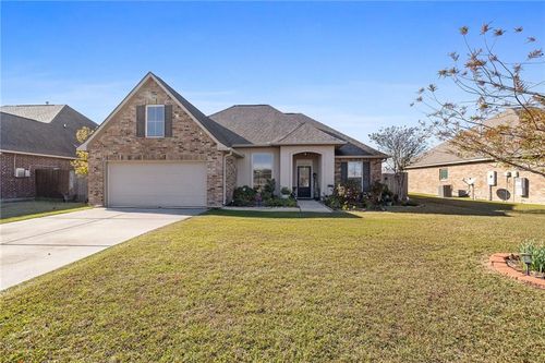 42155 Broderick Ave, Ponchatoula, LA, 70454-4222 | Card Image