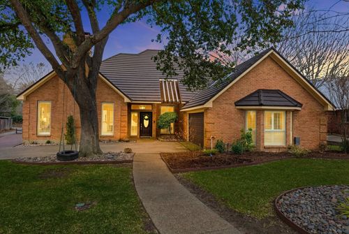 2410 Lone Oak Trl, Garland, TX, 75044-7840 | Card Image