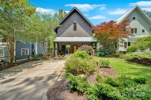 222 Westover Dr, Asheville, NC, 28801-1638 | Card Image