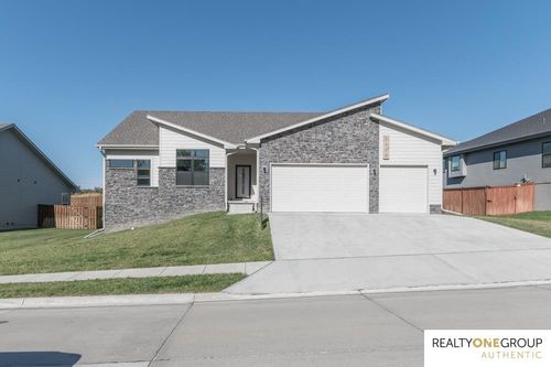 2116 Gindy Drive, Bellevue, NE, 68147 | Card Image