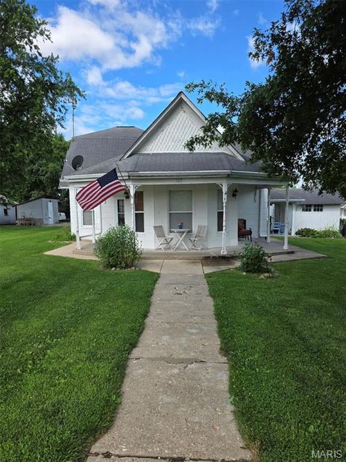 107 S Main St, Bellflower, MO, 63333-1306 | Card Image
