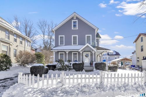 10 Burritt Ave, Norwalk, CT, 06854-3730 | Card Image