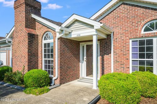 6708 Island Pointe Pl, Louisville, KY, 40258-5454 | Card Image