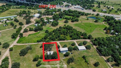 130 Sugar Hl, Carmine, TX, 78932-5239 | Card Image