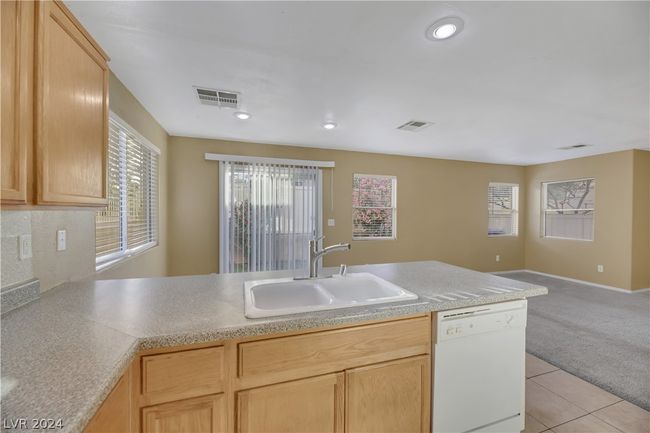 1951 Sundown Canyon Drive, House other with 3 bedrooms, 2 bathrooms and null parking in Henderson NV | Image 4