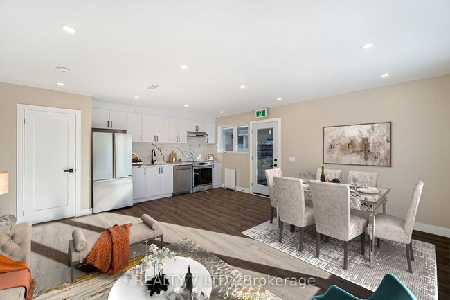 UNIT-2 - 25 Templar Dr, Home with 1 bedrooms, 1 bathrooms and 1 parking in Etobicoke ON | Image 5