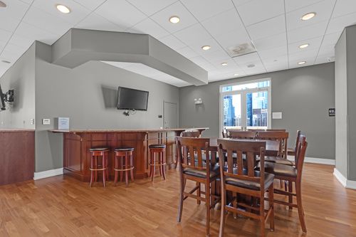 1214-1515 S Prairie Ave, Chicago, IL, 60605-3027 | Card Image