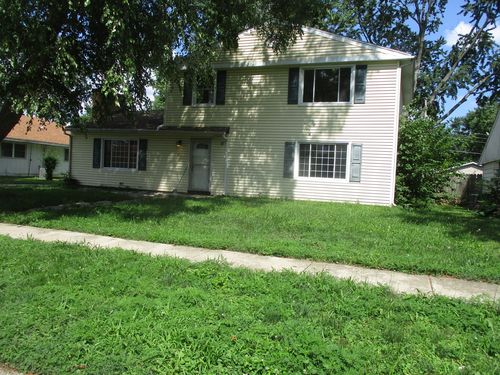 810 Centennial Dr, Champaign, IL, 61821-4166 | Card Image
