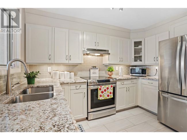 105 - 4460 Ponderosa Dr, Townhouse with 3 bedrooms, 3 bathrooms and 1 parking in Peachland BC | Image 16