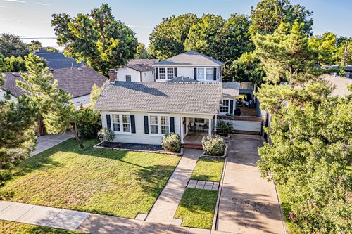 5332 El Campo Ave, Fort Worth, TX, 76107-4827 | Card Image