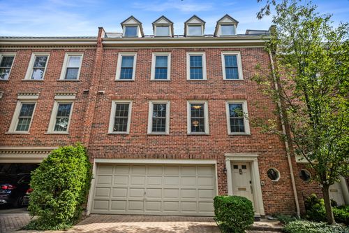 15 Landmark, Northfield, IL, 60093-3452 | Card Image