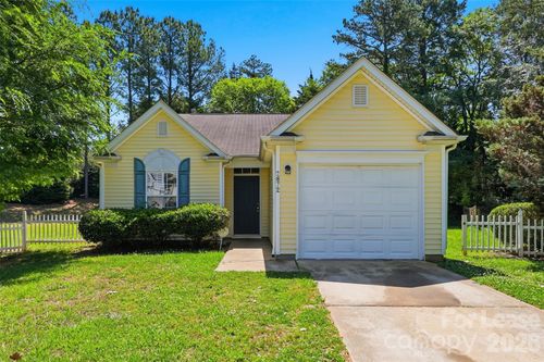 2872 Oasis Ln, Charlotte, NC, 28214-8865 | Card Image
