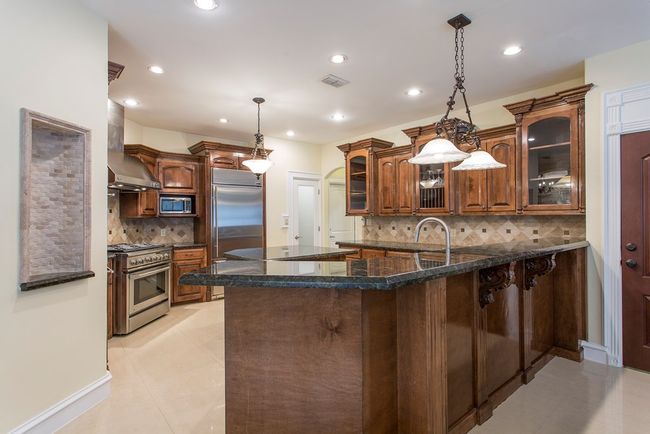 817 Beach Blvd, House other with 4 bedrooms, 4 bathrooms and 3 parking in Laguna Vista TX | Image 9