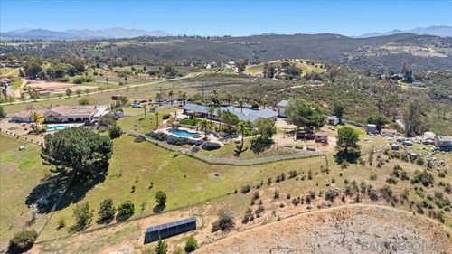 20403 Rancho Villa Rd, Ramona, CA, 92065 | Card Image