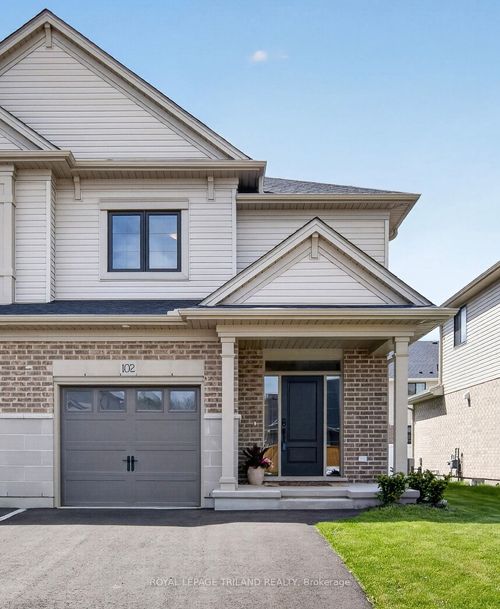 102 Cortland Terr, St Thomas, ON, N5R0P8 | Card Image