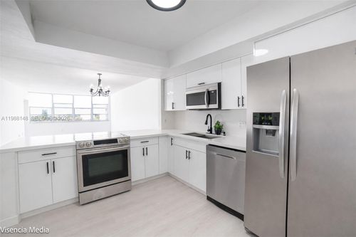 apt-703e-1351 Ne Miami Gardens Dr, North Miami Beach, FL, 33179-4774 | Card Image
