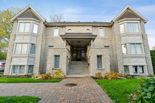 31 Place Du Boisé, Bois des Filion, QC, J6Z0A6 | Card Image