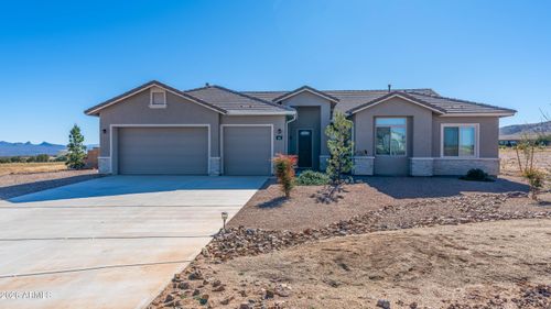 6760 E Vaquero Cir, Hereford, AZ, 85615-0435 | Card Image