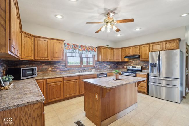4339 W Briarwood Rd, House other with 4 bedrooms, 3 bathrooms and null parking in Monrovia IN | Image 14
