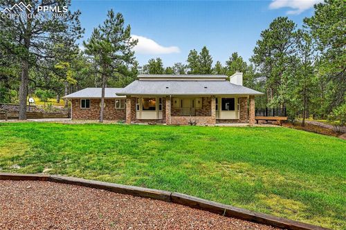 1085 Melinda Ln, Monument, CO, 80132-8928 | Card Image