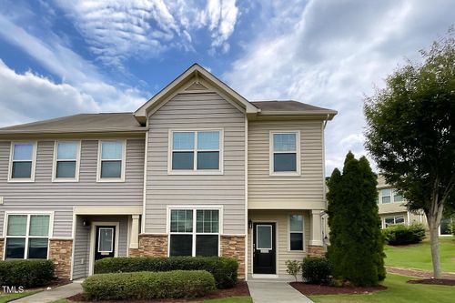 10 St Elias Dr, Durham, NC, 27705-2879 | Card Image