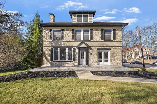 1202 Moreau Dr, JEFFERSON CITY, MO, 65101 | Card Image