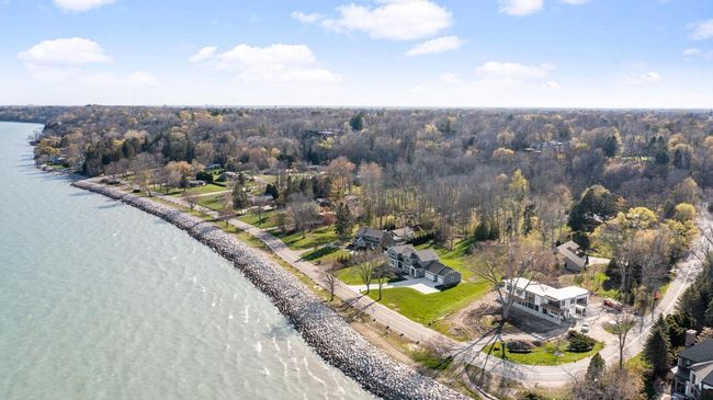 7515 N Beach Drive, House other with 4 bedrooms, 4 bathrooms and null parking in Fox Point WI | Image 40