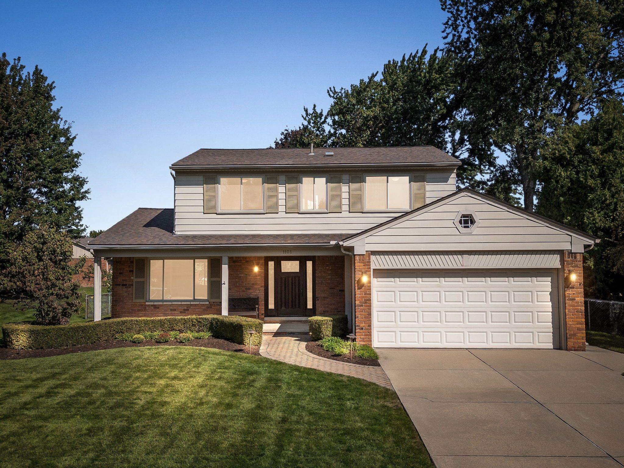 Nicklaus Dr, Troy, MI 48085