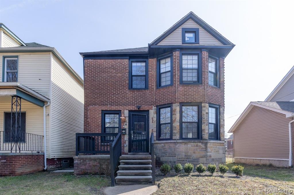 Melbourne St, Detroit, MI 48202
