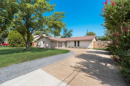 1101 Hadrian Ct, Irving, TX, 75062-7512 | Card Image