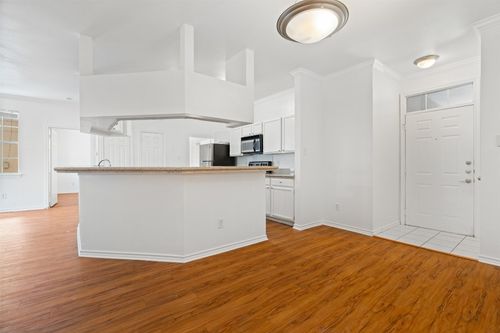 apt-312-6804 N Capital Of Texas Hwy, Austin, TX, 78731-1767 | Card Image