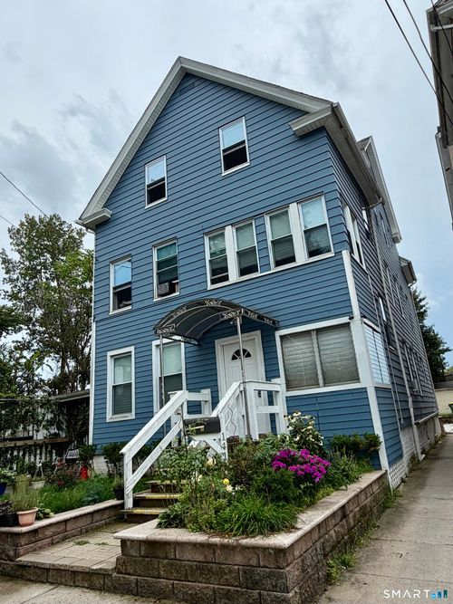 3rd-floor-14 Kenyon St, Waterbury, CT, 06702-1714 | Card Image