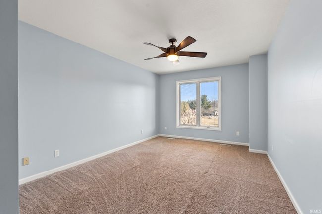 4537 W Black Oak Cir, House other with 5 bedrooms, 3 bathrooms and null parking in Angola IN | Image 21