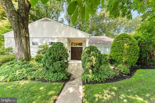 128 Cardinal Rd, JENKINTOWN, PA, 19046-3907 | Card Image