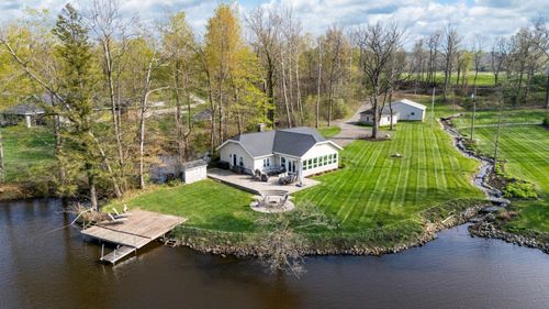 4435 Lake Chapin Rd, Berrien Springs, MI, 49103 | Card Image