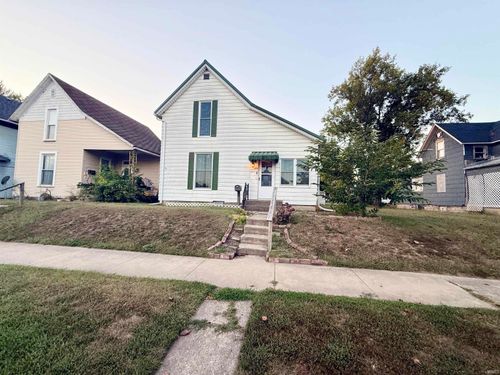 374 E Main St, Peru, IN, 46970-2523 | Card Image