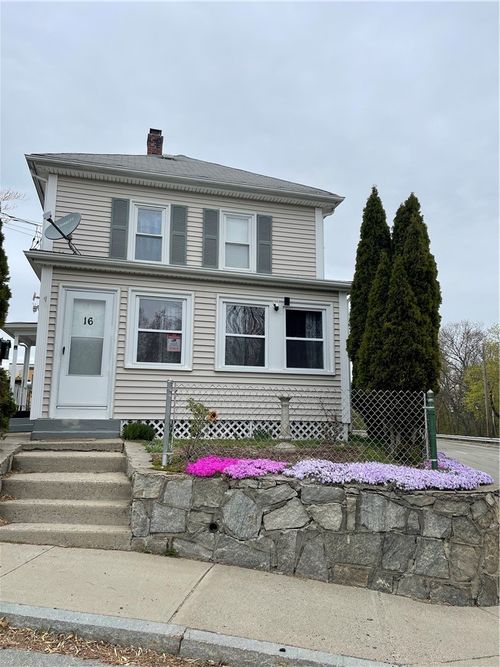 1-16 Grove St, West Warwick, RI, 02893-4870 | Card Image