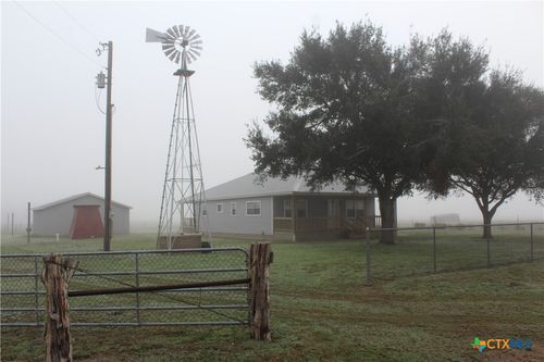 963 County Road 176, Hallettsville, TX, 77964 | Card Image