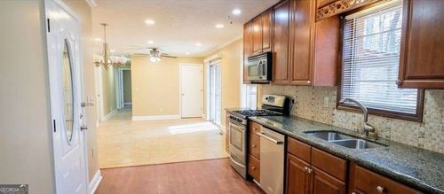 5295 Wildwood Ln, Douglasville, GA, 30135-5250 | Card Image