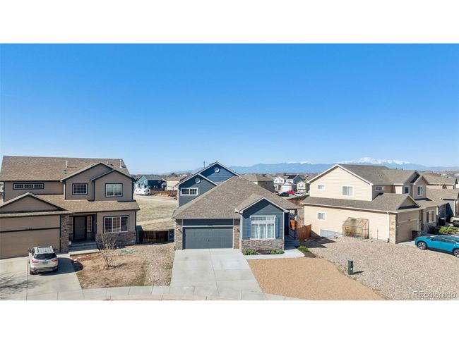 13135 Devils Thumb Pl, House other with 6 bedrooms, 4 bathrooms and null parking in Peyton CO | Image 32