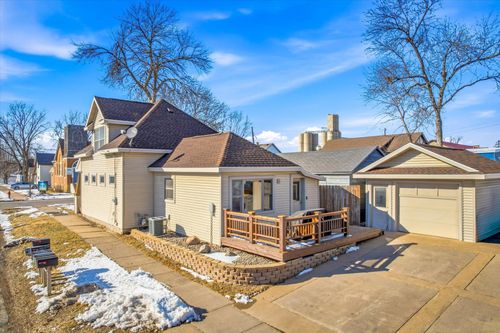 1090 7th Ave, Baldwin, WI, 54002-9223 | Card Image