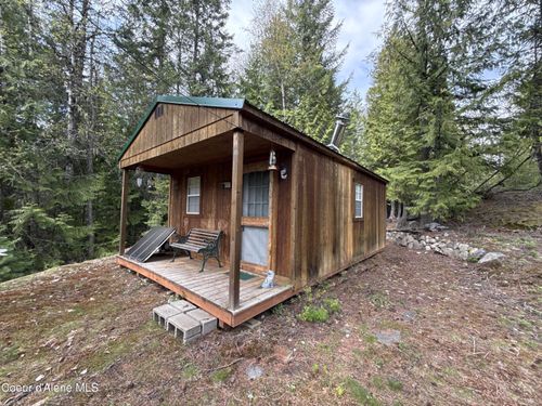 1094 Spirit Wolf, Sandpoint, ID, 83864 | Card Image