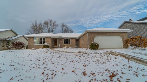 312 Fairfield Dr, Crown Point, IN, 46307-4585 | Card Image