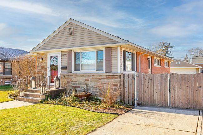1926 Belleview Ave, House other with 3 bedrooms, 2 bathrooms and 2 parking in Westchester IL | Image 32