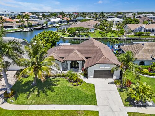 1084 Whiteheart Ct, Marco Island, FL, 34145-5061 | Card Image