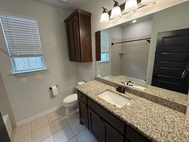122 Sangaree Dr, House other with 4 bedrooms, 3 bathrooms and 4 parking in Buda TX | Image 9