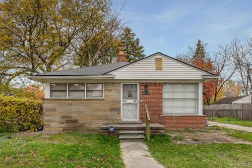 11454 Saint Patrick St, Detroit, MI, 48205-3716 | Card Image
